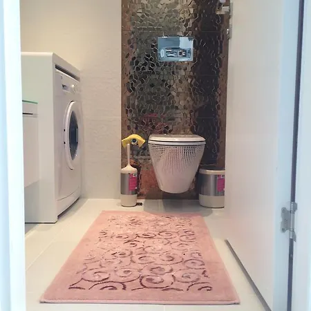 Besthome 20 Cleopatra Apartment Alanya